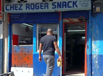 Roger Snack in Port Louis city.